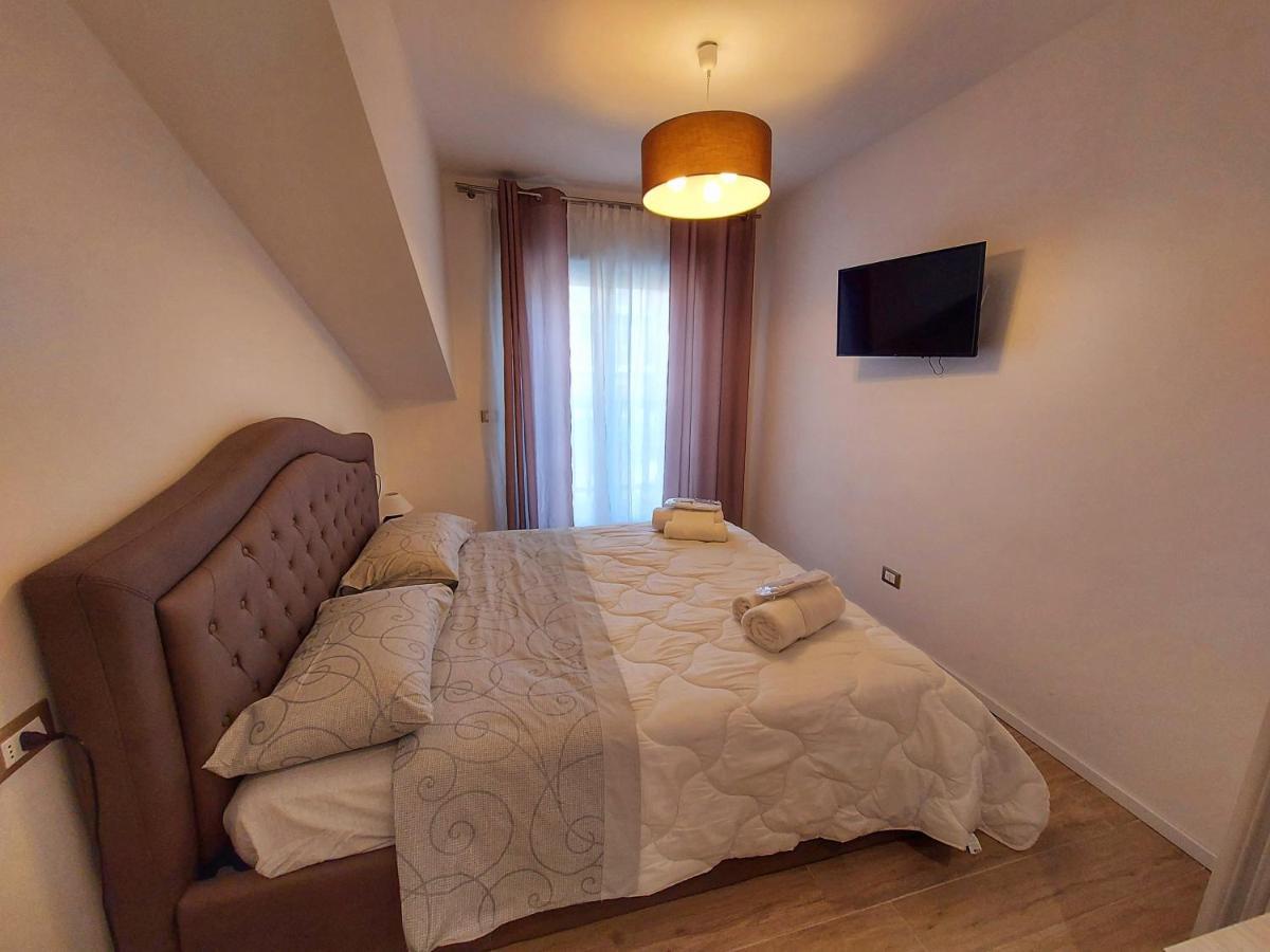 La Ginestra C&B House Apartamento Castel Di Sangro Exterior foto